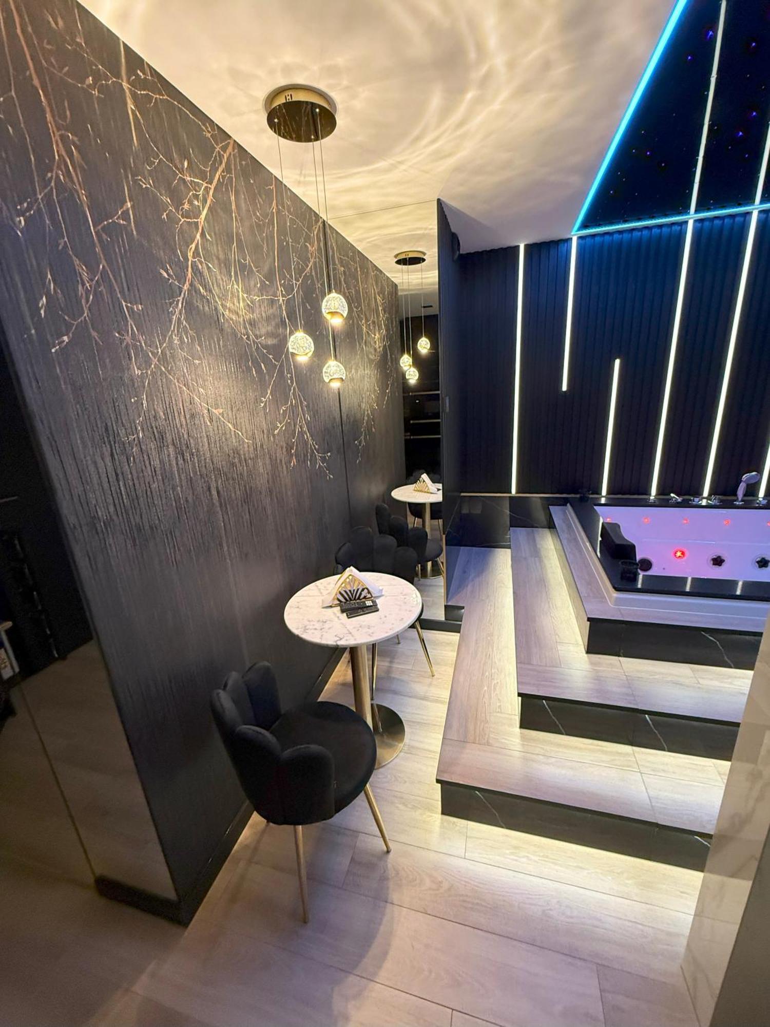 Wislane Tarasy 2 Vip Jacuzzi Apartment Krakau